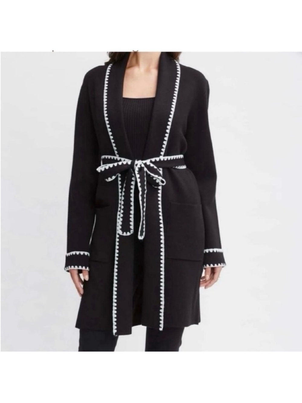 🆕-T-TAHARI WHIPSTITCH BELTED CARDIGAN- Size: Medium. Gorgeous